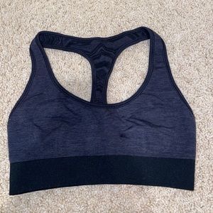 Black reversible lulu bra!